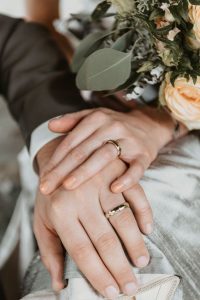 cincin nikah kamu dan pasangan